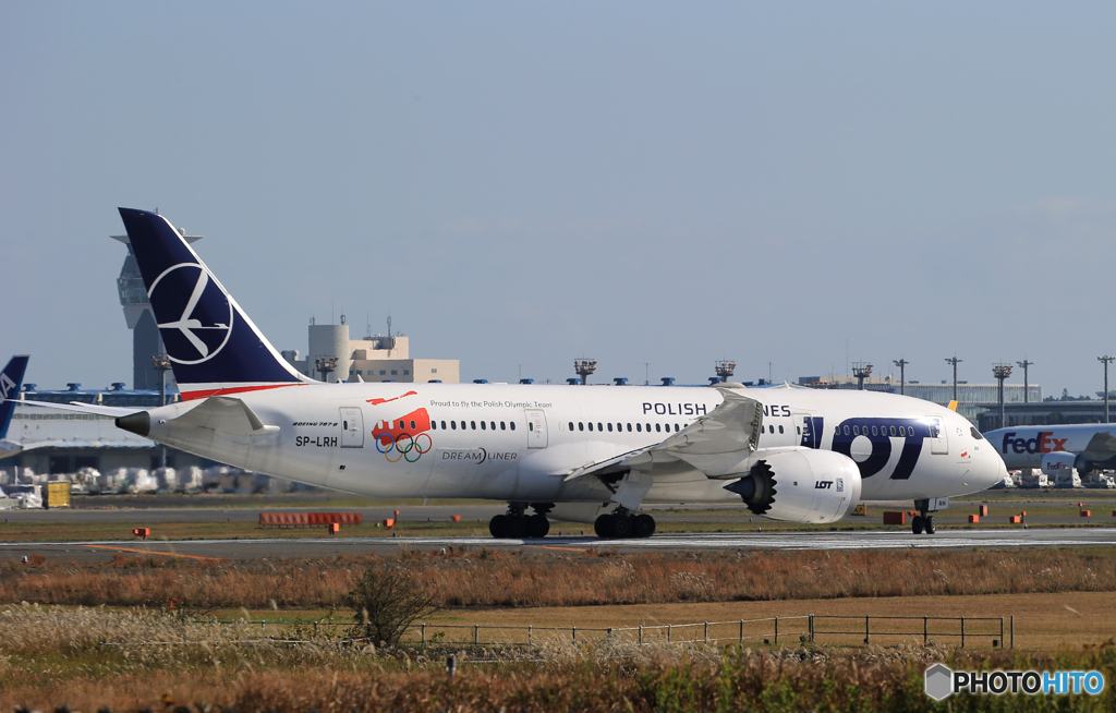 「SKY」LOT ポーランド787-8  SP-LRH 来年はオリンピック