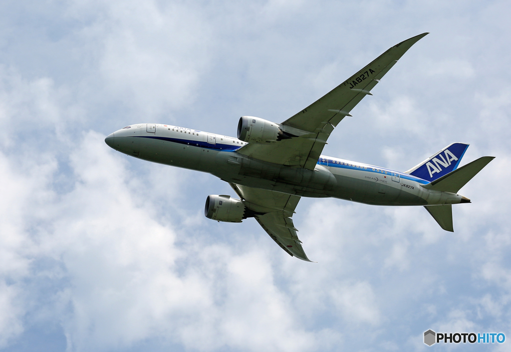 「青色が好き」 ANA 787-8 JA827A 離陸