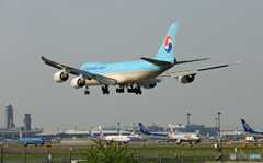 「空色」 Korean Cargo 747-8 HL7617 来た～