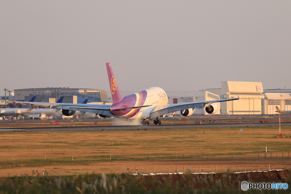 「晴れ」 THAI A380-841 HS-TUB 到着です