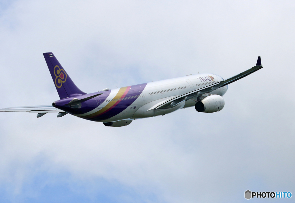 「はれ」 Thai A330-343 HS-TEN 飛び立ち