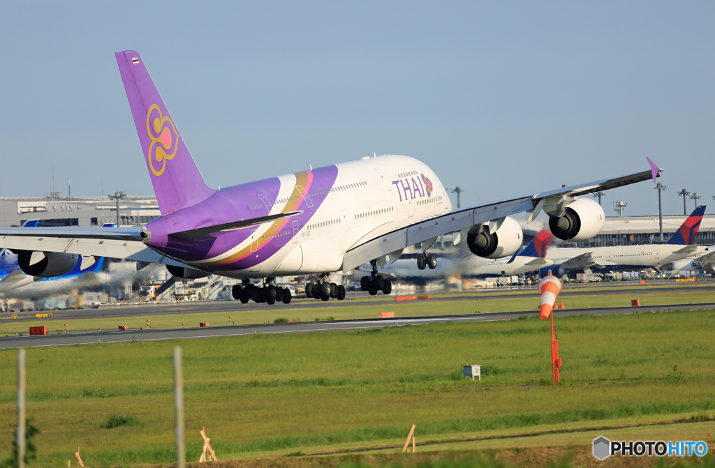 「青が大好き」☀ Thai A380-841 到着です