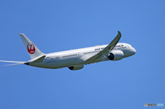  「晴れ」 JAL 787-9 JA863J離陸 します
