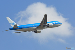 「すかい」 KLM 777-206 PH-BQF飛び立ち 
