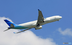 [青い空]　Garuda A330-343 PK-GHD Takeoff