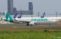 「良い天気」　Air Seoul A321-231 HL7212 出発です