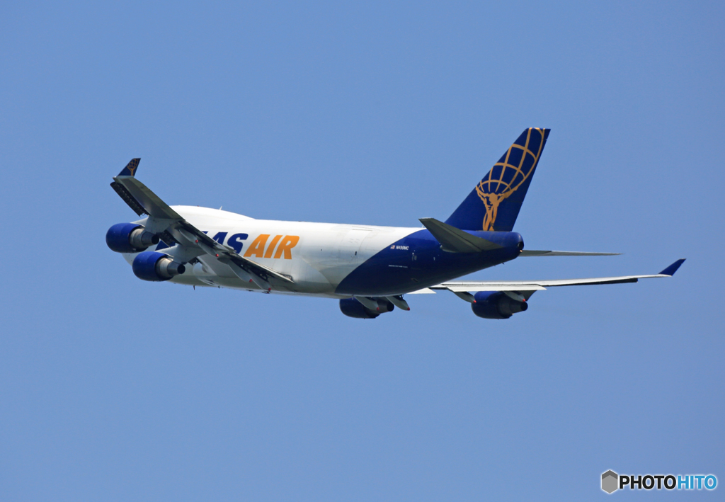 「スカイ」 ATLAS ✈747-47UF✈ N499MC 離陸です