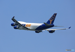 「スカイ」 ATLAS ✈747-47UF✈ N499MC 離陸です