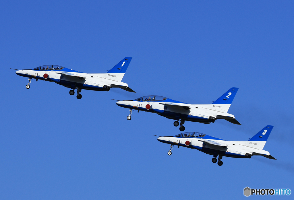 「蒼空」ブルーインパルス　1-2-3 ＆＋4　✈