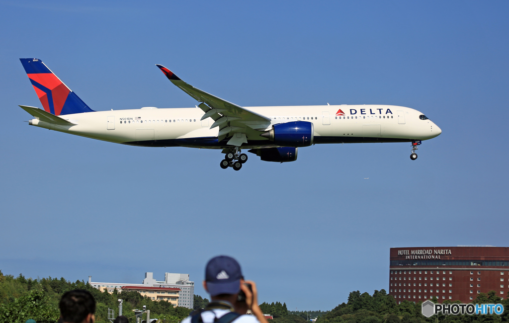 来たー 新型 A350-941 N501DN パチリ!
