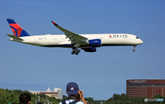来たー 新型 A350-941 N501DN パチリ!