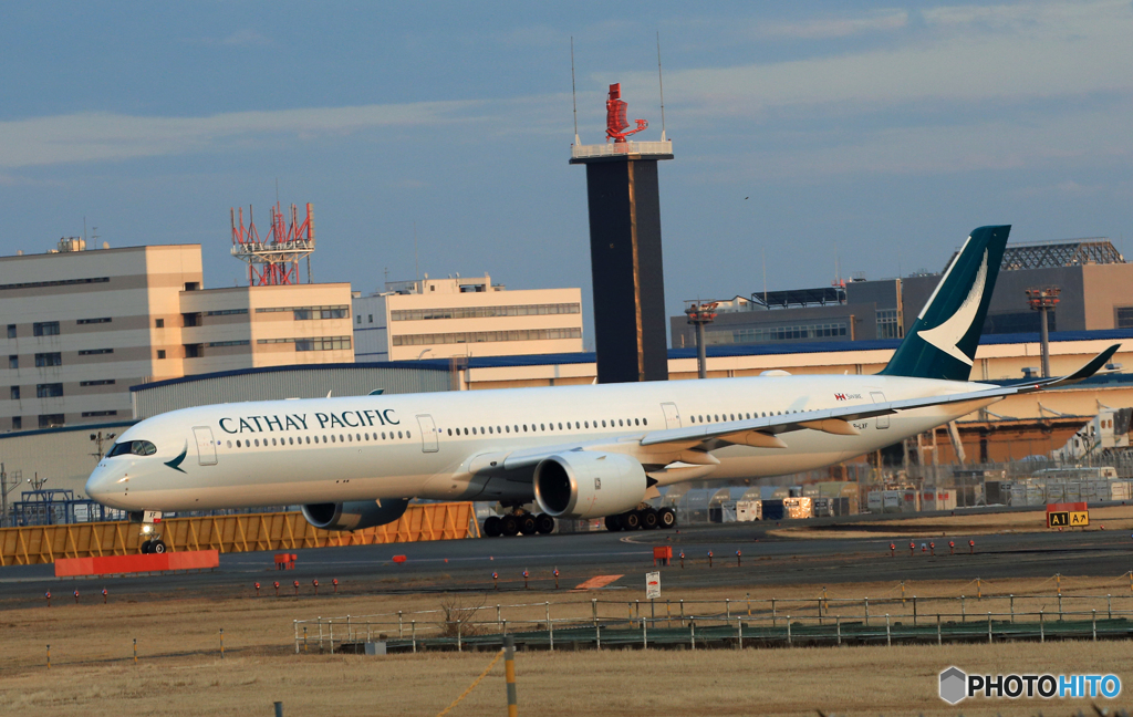 「群青」 レア機CATHAY A350-1041 B-LXF Takeoff 