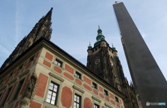 チェコ（２６７）プラハ城の天空　