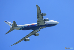 「ぶるー」　NCA 747-8KZF JA13KZ 出発です