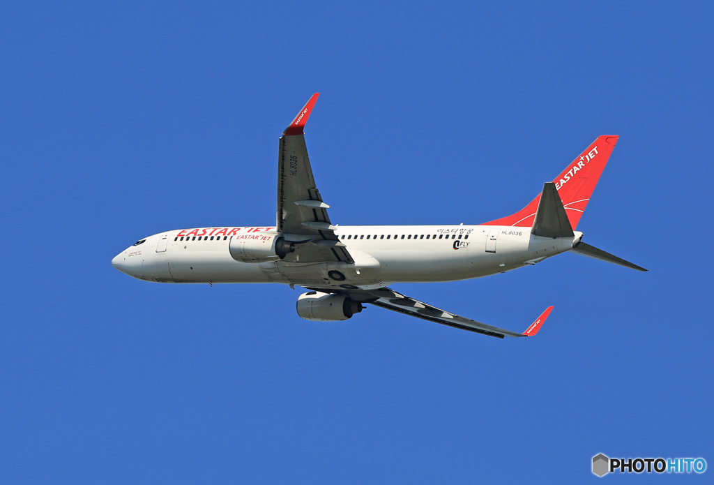 「青空」 EASTAR JET 737-86N Takeoff