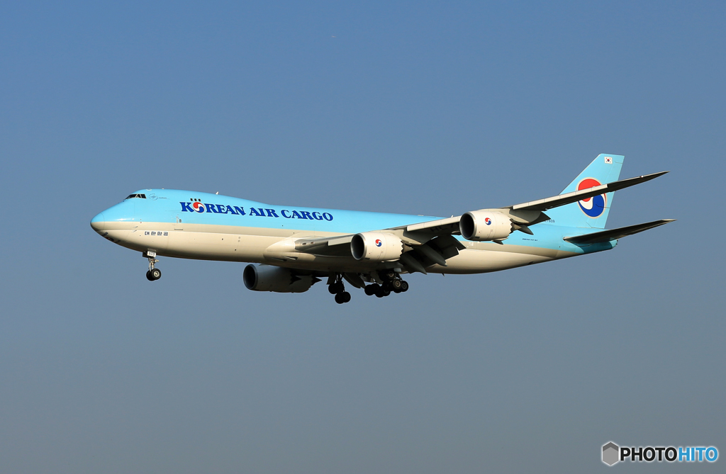 「青い日」 KOREAN 747-8 HL7609 Landing