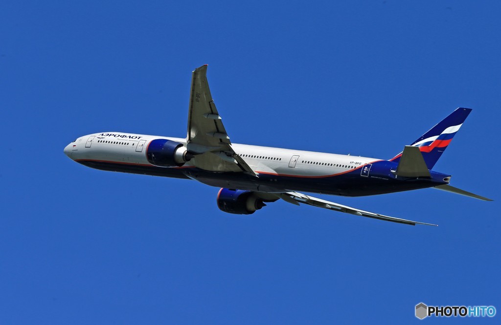 「青が好き」AEROFLOT A330-343 VP-BPG 