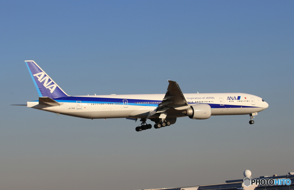 「スカイ」 ANA 777-381 JA781A Landing 