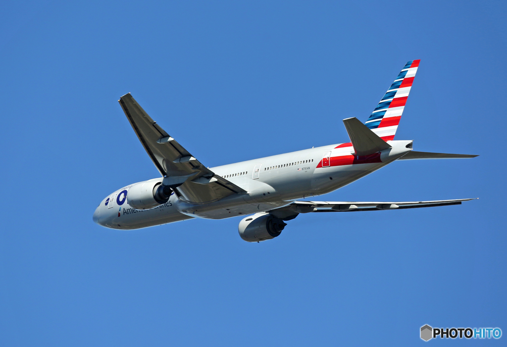 「すかい」 American 777-200 N791AN出発です