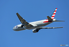 「すかい」 American 777-200 N791AN出発です