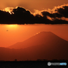 「良い空～」　富士山・夕焼けと飛行機