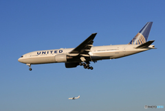 「青い空」が一番 UNITED 777-222 N795UA着地前