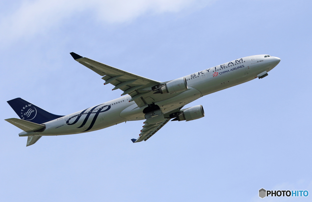 「青が好き」 China  SKY A330-302 Takeoff