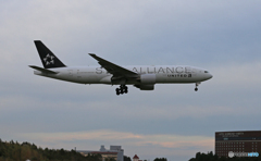「すかい」 UNITED STAR 777-222  Landing
