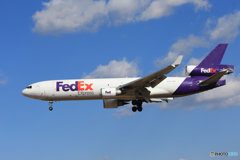 「空色」 FedEx MD-11 N587FE 到着です