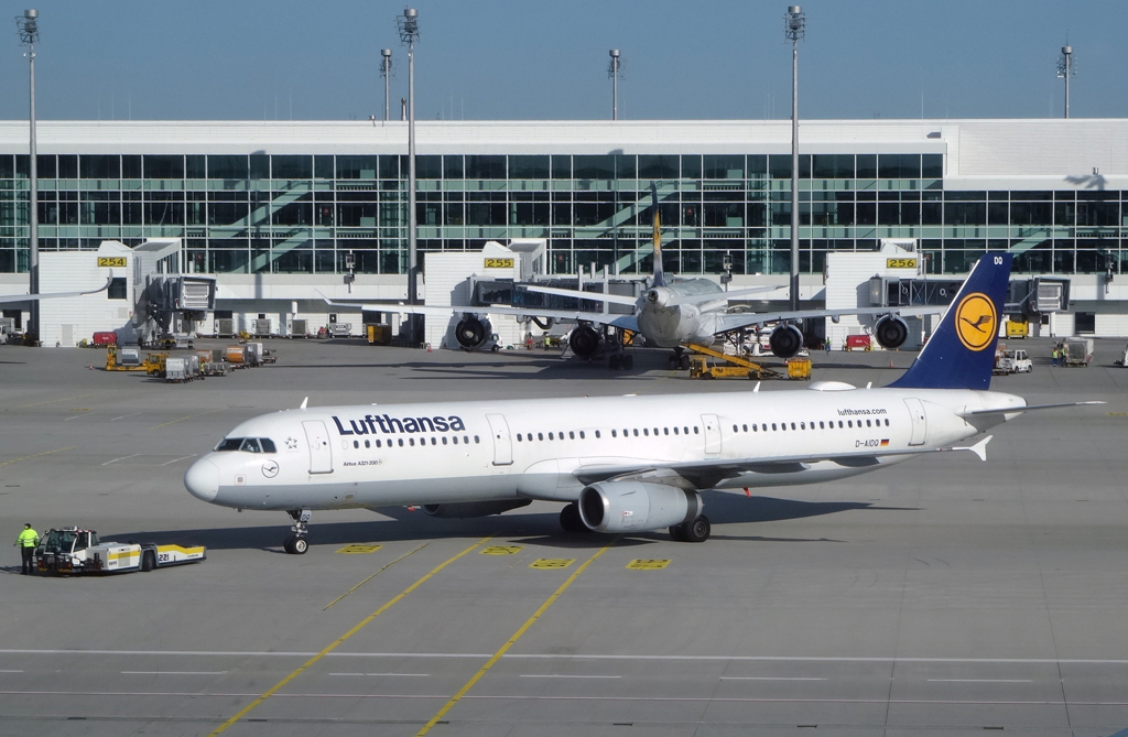 ☮休憩タイム(731)Lufthansa A321&A340 ミュンヘン空港