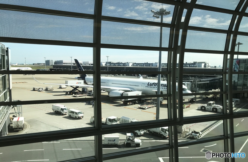 「はれー」A350 離陸・準備中に覗く