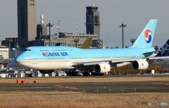 「良い空～」 KOREAN 747-8 HL7630 飛ぶ