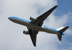 「青色」 KLM 777-200 PH-BQL Takeoff 