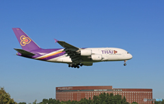 「すかい」 Thai A380-841 HS-TUF☮Landing