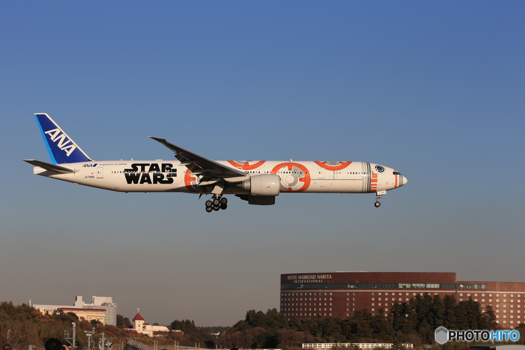 「空色」 ANA STAR WARS 777  Landing