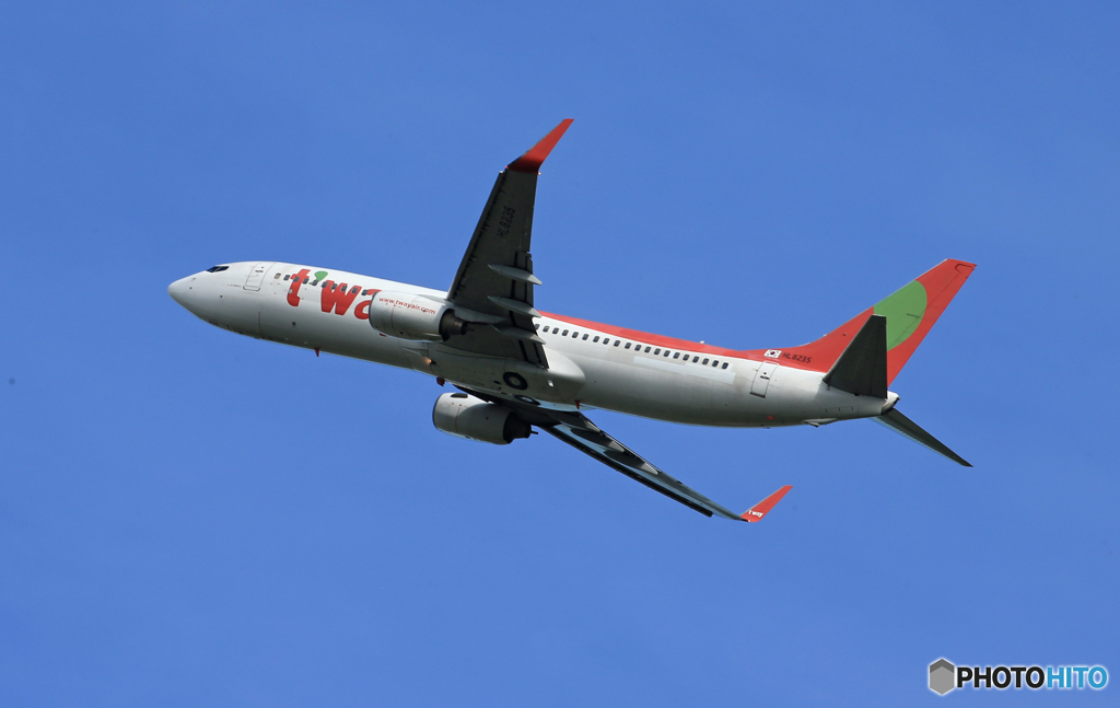 「すかい」 t’way 737-8KG HL8235 Takeoff 