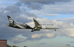 「青空」 AIR NZ' 787-9 ZK-NZC Takeoff 