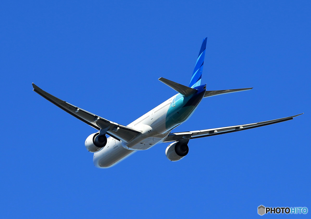 「青が大好き」 Garuda 777-3U3 PK-GIF出発です 