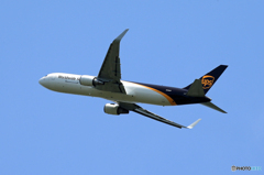 「空色」UPS 767-34AF N306UP 出発