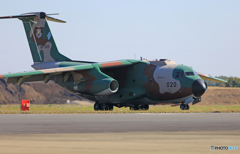 ☮　Kawasaki　C-1　離陸　☮