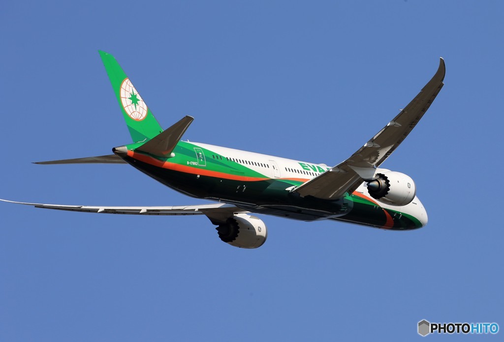 「そらー」 EVA 787-9 B-17882 Takeoff