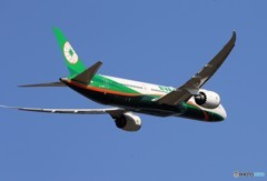 「そらー」 EVA 787-9 B-17882 Takeoff