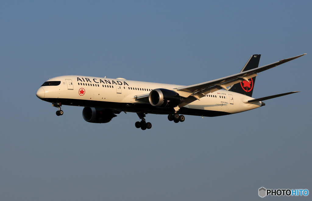 「青が大好き」 Air Canada 787-9 C-FRTN  Landing