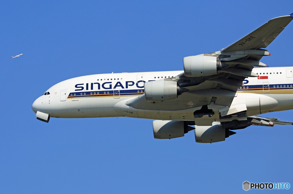 「空色」 Singapore A380-841 9V-SKE+ 出発です