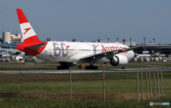 「スカイ」Austrian 777-200 '60 OE-LPF Takeoff