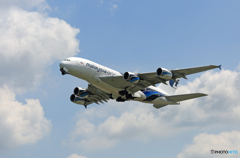 「良い空～」 Malaysia A380-841 9M-MNB離陸