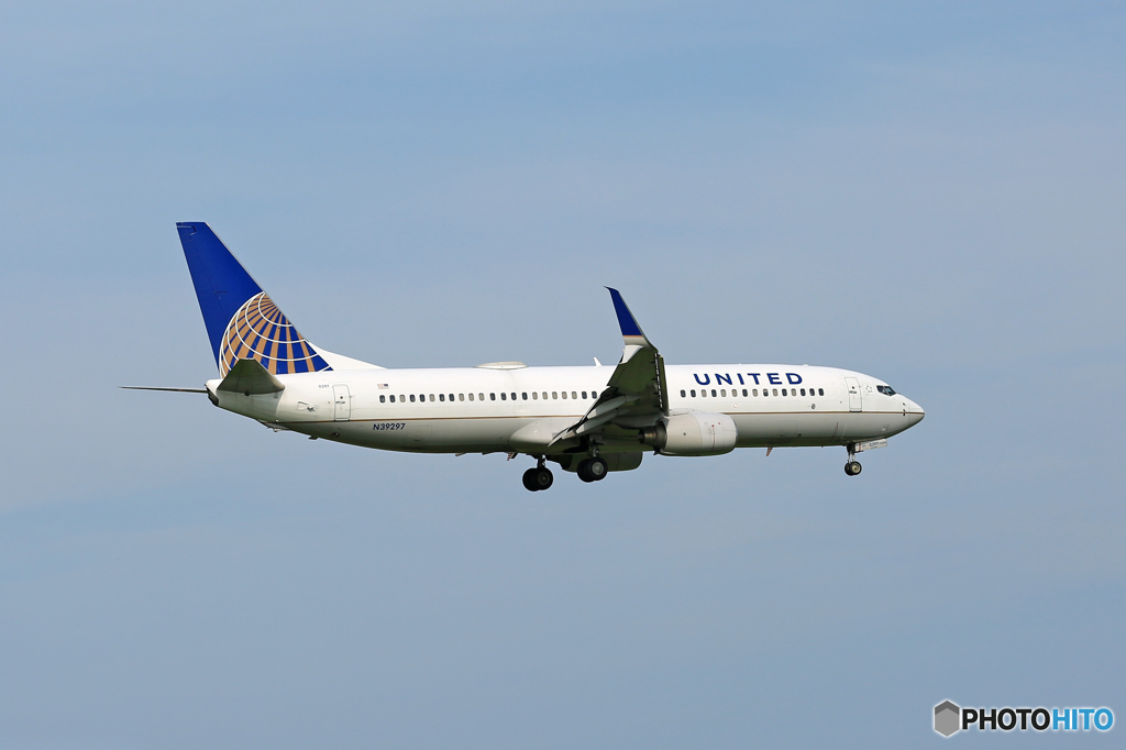 「はれー」 United 737-800シミターN39297到着
