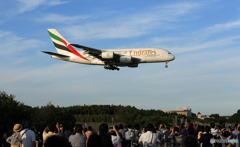 「あおいそら」 エミレーツ航空 A380-861 到着です