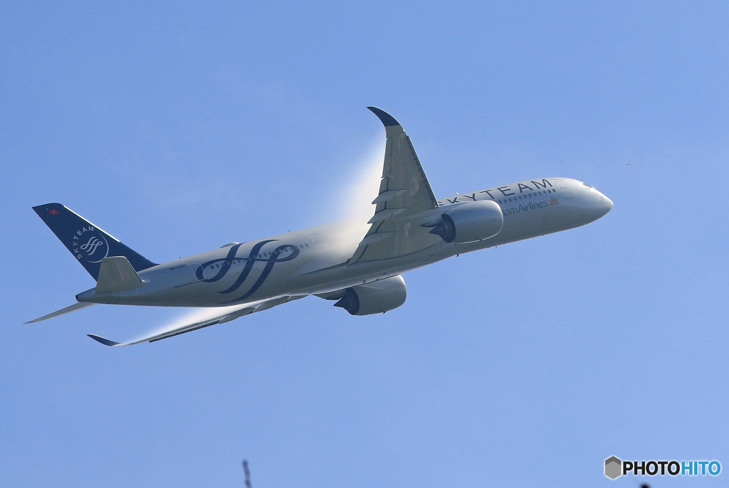「青空」 Vietnam SKY A350-941 ベイパー 出発です