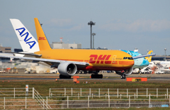 「蒼空」AeroLogic 777-FBT D-AALM Takeoff